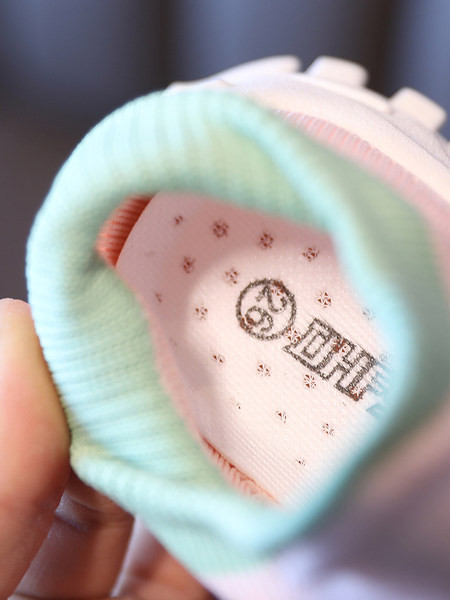 Novi model dječjih patika za djevojčice od tkanine bez vezanja