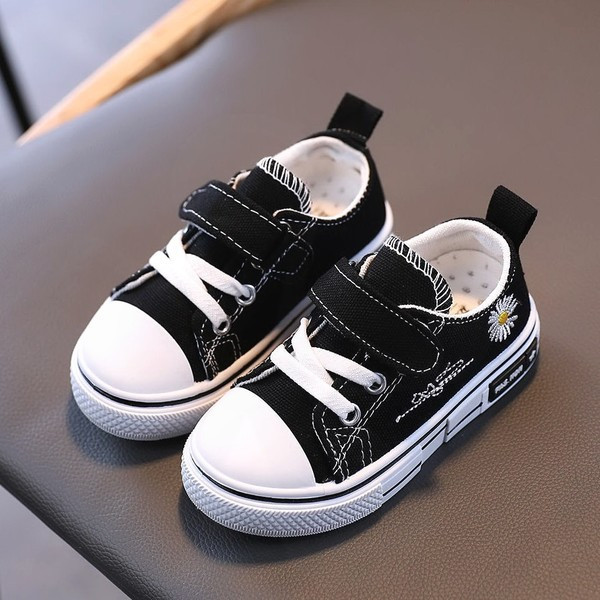 Ležerne tenisice za djevojčice s vezom i čičkom