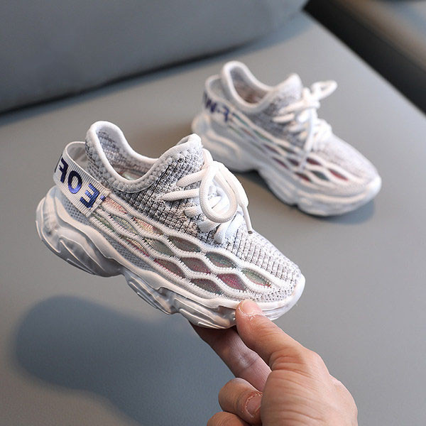 Bērnu tekstila kedas ar šņorēm un raupju zoli