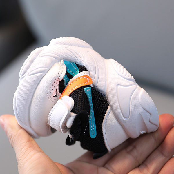 Ležerne dječje tenisice za djevojčice ili dječake s naljepnicama