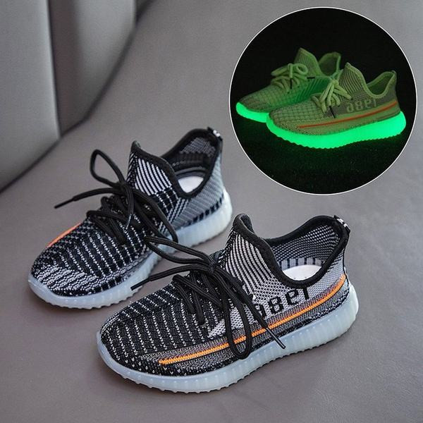 Dječje svjetleće tenisice s vezicama i natpisom