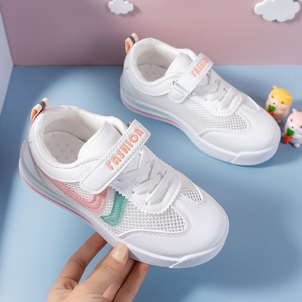 Bērnu ikdienas kedas ar uzlīmēm un uzrakstu divās krāsās