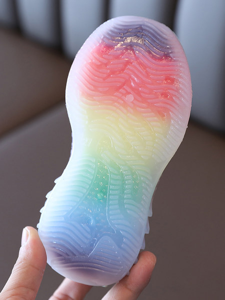 Jauns aktuālo bērnu kedu modelis meitenēm ar šņorēm un neslīdošu zoli