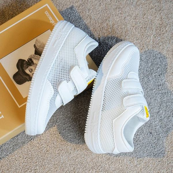 Ikdienas sporta kedas meitenēm ar aplikācijām un velcro ielāpiem