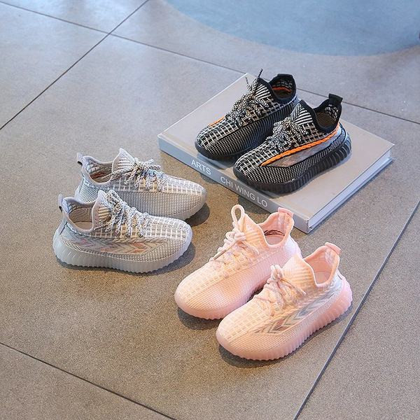 Dječje tenisice s tekstilnim vezicama i ravnim potplatom