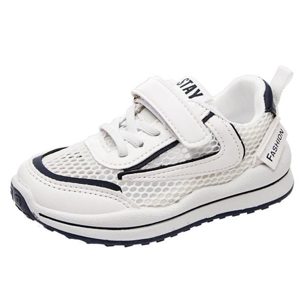 Dječje mrežaste tenisice s naljepnicama primjerene za djevojčicu