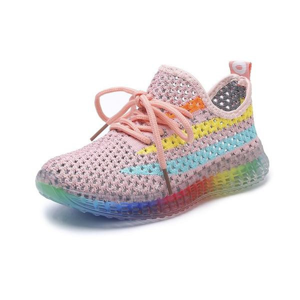 Vasaras elpojošas kedas meitenēm ar saitēm