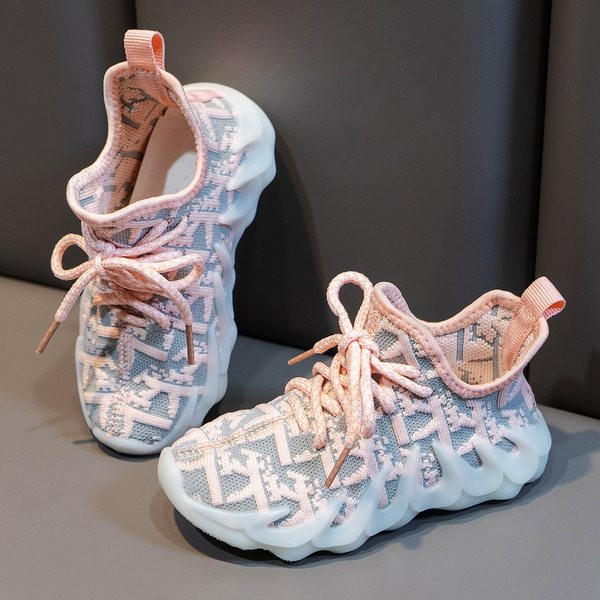 Prozračne dječje tenisice s vezicama i silikonskim potplatom