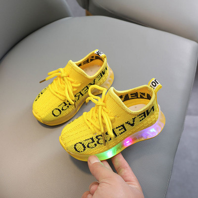 Dječje ležerne tenisice s vezicama i svjetlećim potplatom