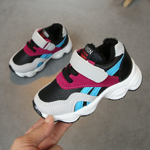 Mūsdienīgs unisex kedu modelis