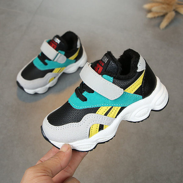 Mūsdienīgs unisex kedu modelis