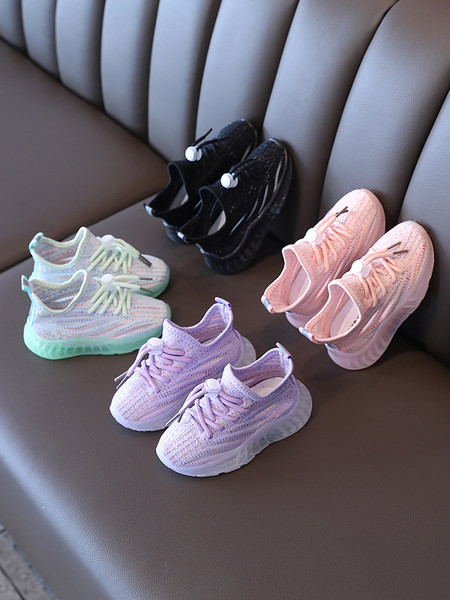 Novi model dječjih patika za djevojčice od tkanine na vezice