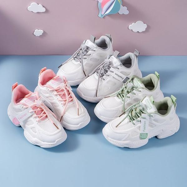 Dječje tenisice sa vezicama i natpisom za djevojčice