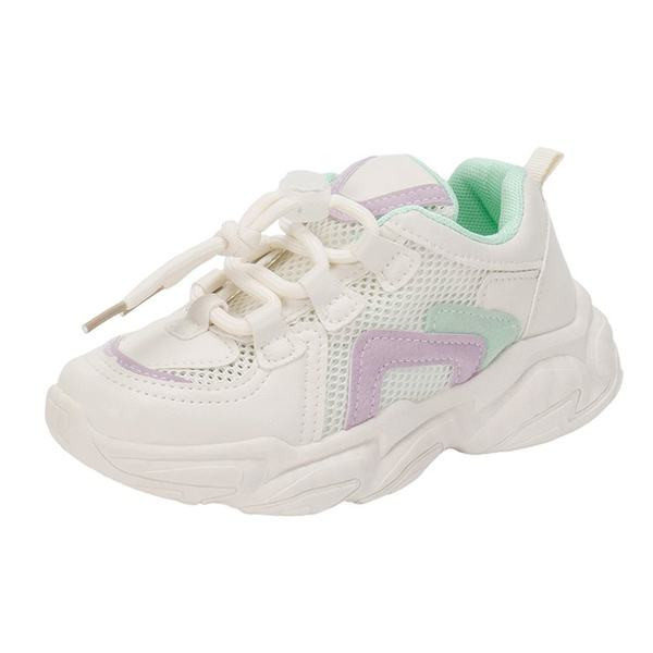 Tīkla kedas ar mežģīnēm un raupju zoli meitenēm