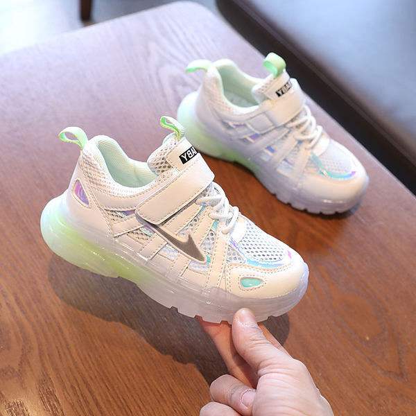 Ležerne dječje prozračne tenisice s kopčanjem na čičak