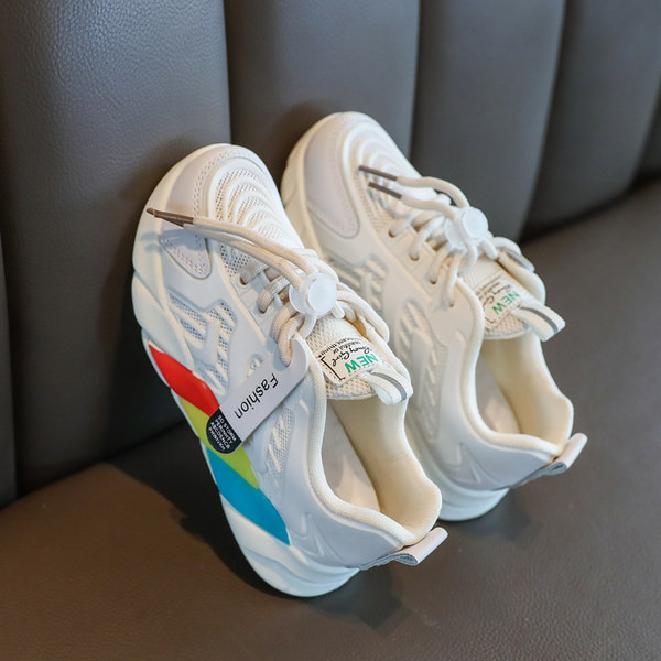 Dječje moderne tenisice s đonom u boji i vezicama