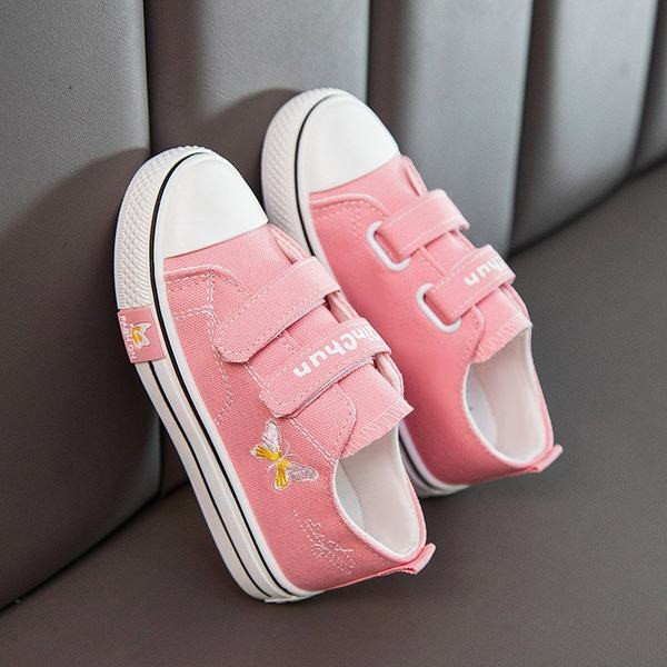 Dječje tekstilne tenisice s vezom i naljepnicama