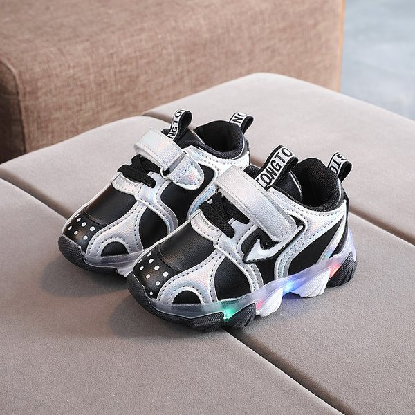 Dječje svjetleće tenisice na čičak