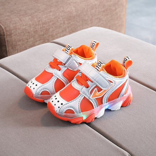 Dječje svjetleće tenisice na čičak