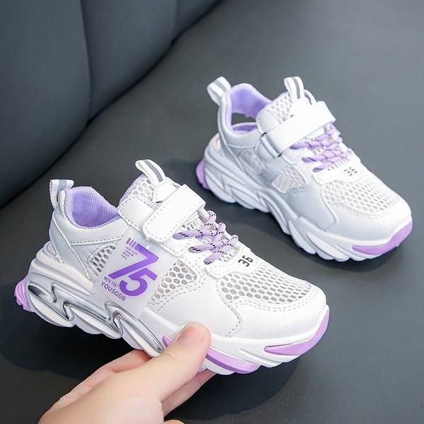 Ljetne tenisice na čičak i natpis za djevojčice