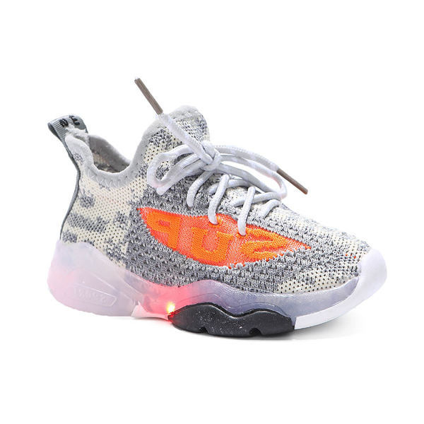 Novi model dječjih prozračnih tenisica sa svjetlećim potplatom za djevojčice