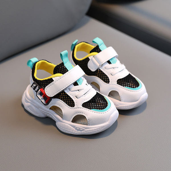 Ležerne dječje tenisice za djevojčice s izrezima