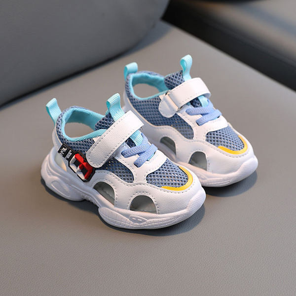 Ležerne dječje tenisice za djevojčice s izrezima