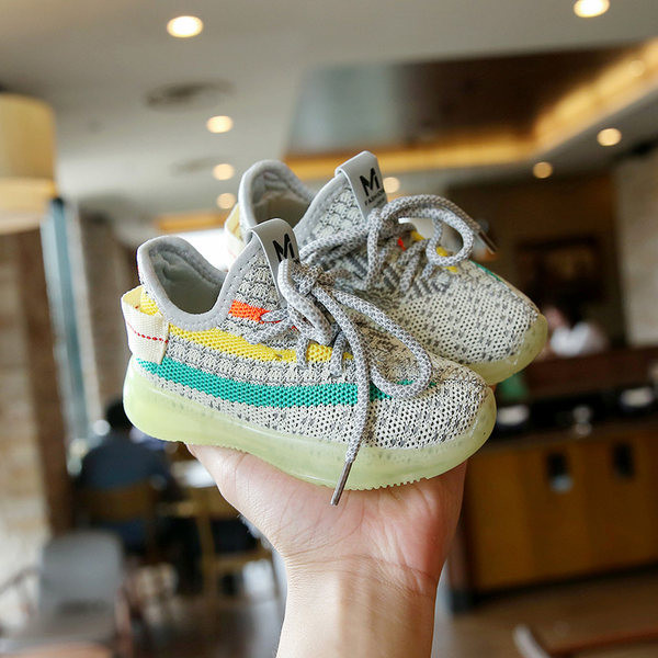 Dječje proljetne tenisice izrađene od tekstilne prozračne tkanine