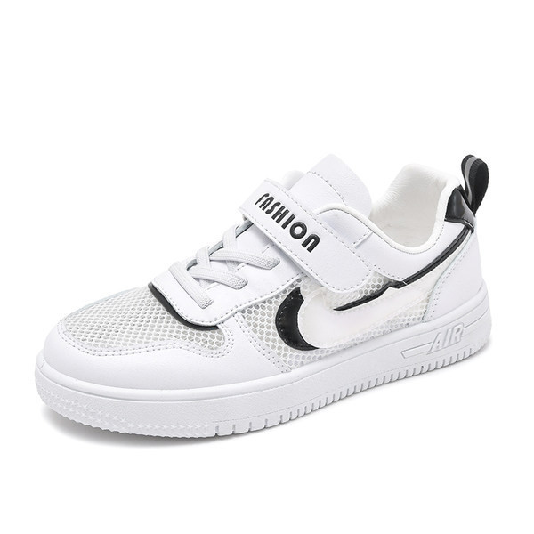 Bērnu kedas ar uzrakstu un saitēm