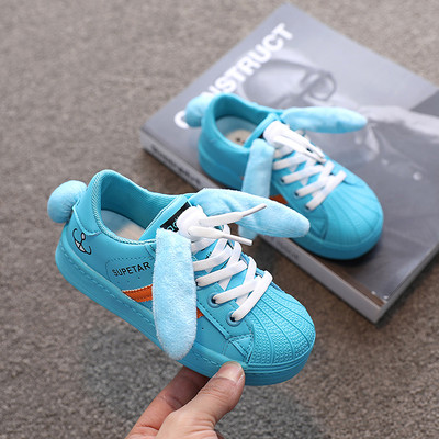 Jauns bērnu kedu modelis meitenēm ar 3D aplikāciju - dekoratīvas ausis un aste