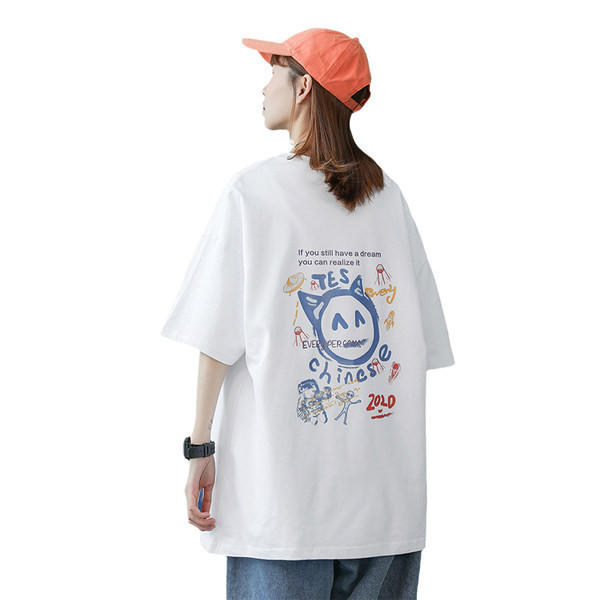 Ležerna ženska majica bez rukava s aplikacijom na leđima