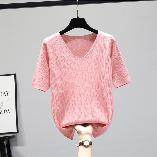 Ženska majica kratkih rukava sa špic izrezom i kratkim rukavima