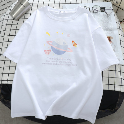 Sieviešu t-krekls ar aplikāciju - špics vai ovāls kakla izgriezums