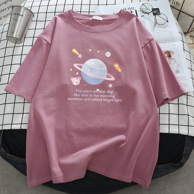 Sieviešu t-krekls ar aplikāciju - špics vai ovāls kakla izgriezums