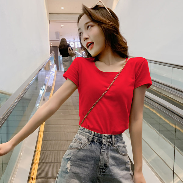 Ženska majica s ovalnim izrezom i kratkim rukavima - više modela