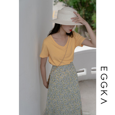 Casual γυναικείο μπλουζάκι με οβάλ ή λαιμόκοψη σε διάφορα χρώματα