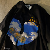 Ljetna majica s aplikacijom u boji - široki model