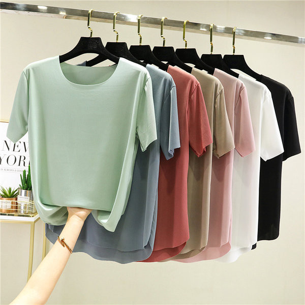 Jednobojna ljetna majica s ovalnim izrezom