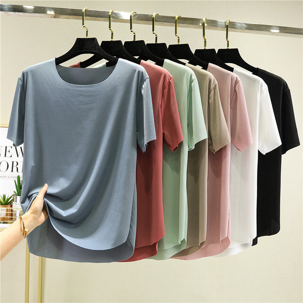 Jednobojna ljetna majica s ovalnim izrezom