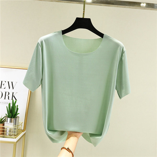 Jednobojna ljetna majica s ovalnim izrezom