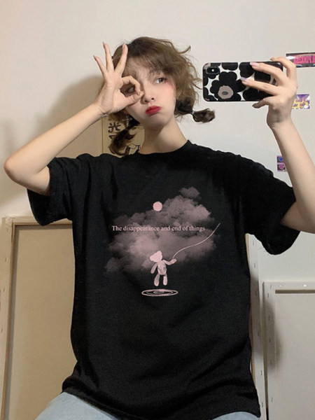 Ženska casual majica s aplikacijom i ovalnim izrezom - dva modela