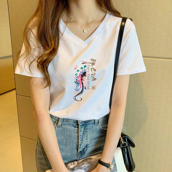 Ljetna majica s aplikacijom i špic izrezom - više boja