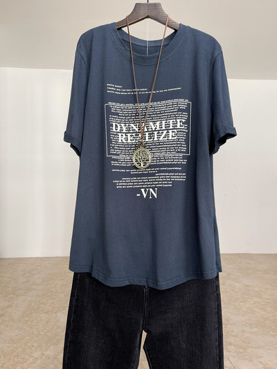 Ležerna ženska majica s aplikacijom i kratkim rukavima