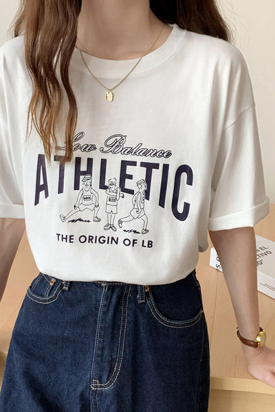 Ikdienas T-krekls ar apdruku un īsām piedurknēm