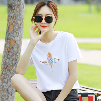 Γυναικείο casual μπλουζάκι με διάφορες εφαρμογές και οβάλ ντεκολτέ