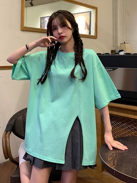 Ženska bluza s 3/4 rukavima i prorezom sa strane