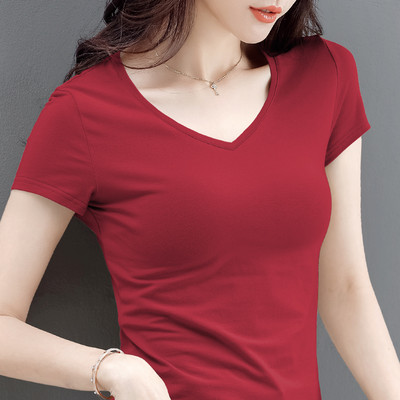 Γυναικείο μπλουζάκι με λαιμόκοψη