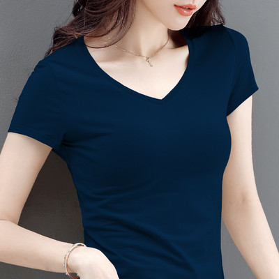 Γυναικείο μπλουζάκι με λαιμόκοψη