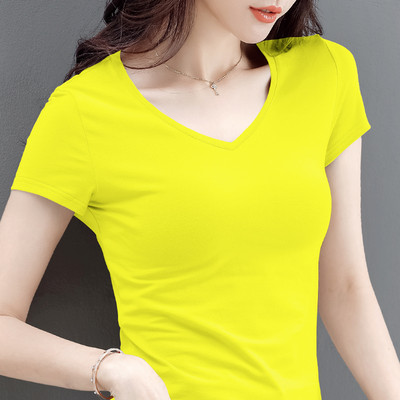 Γυναικείο μπλουζάκι με λαιμόκοψη