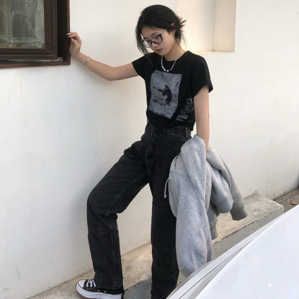 Novi model ženske asimetrične majice s ovalnim izrezom